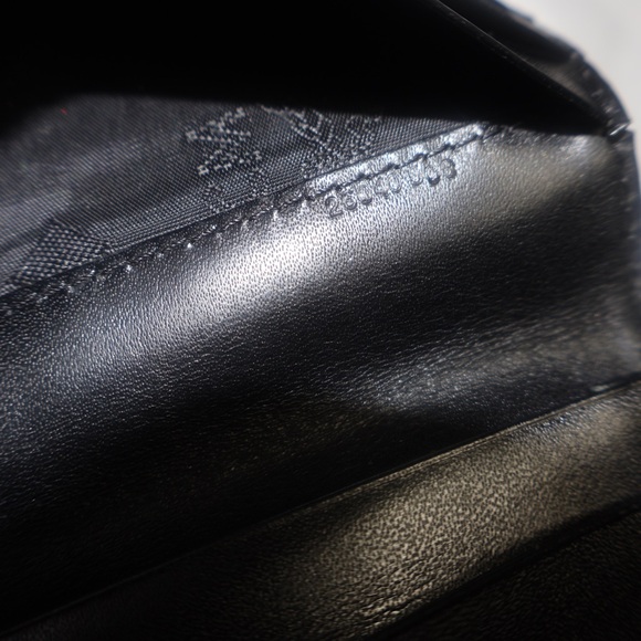 MCM Long Bifold Wallet - Picture 13 of 16